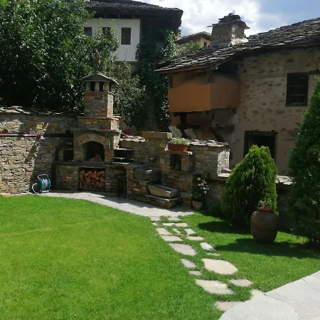 кондеви къщи Maison d'hôtes Kovačevica