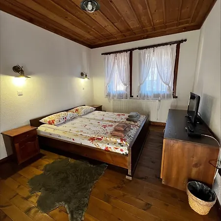 Maison d'hôtes кондеви къщи Kovačevica