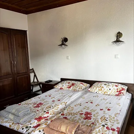 кондеви къщи * Kovačevica