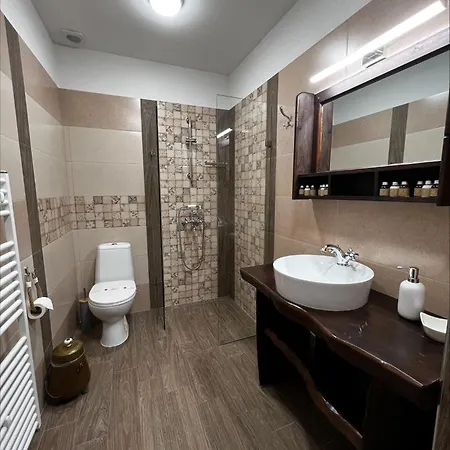 Maison d'hôtes кондеви къщи