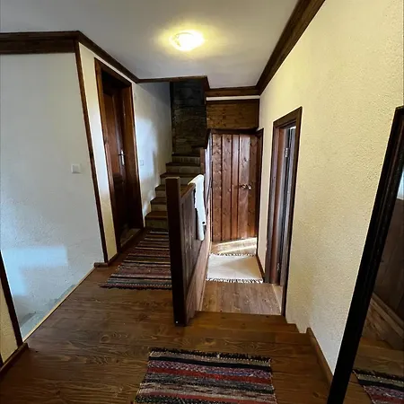 Gasthuis кондеви къщи *