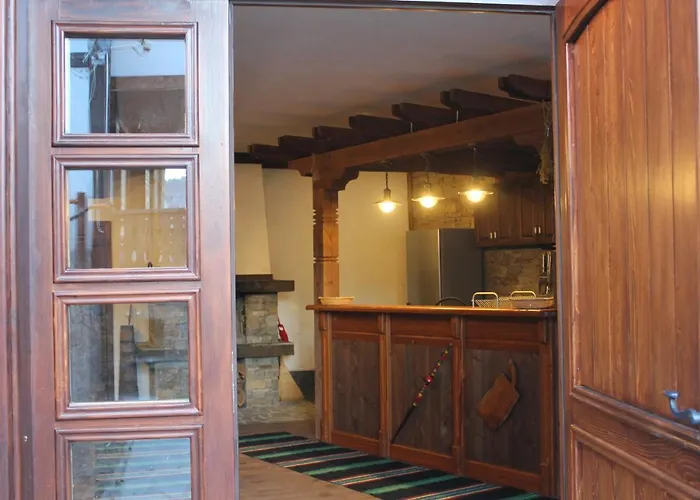 кондеви къщи Ковачевица