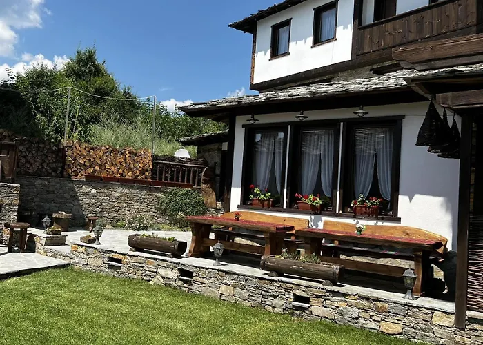 кондеви къщи Къща за гости *