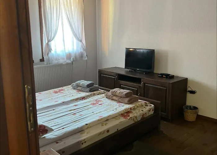 кондеви къщи Къща за гости *