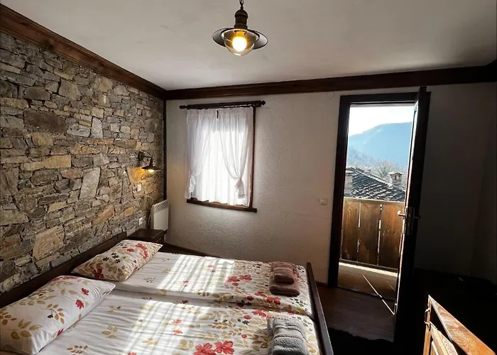 Къща за гости кондеви къщи *