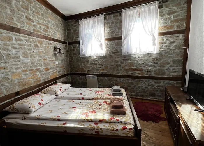 кондеви къщи Къща за гости