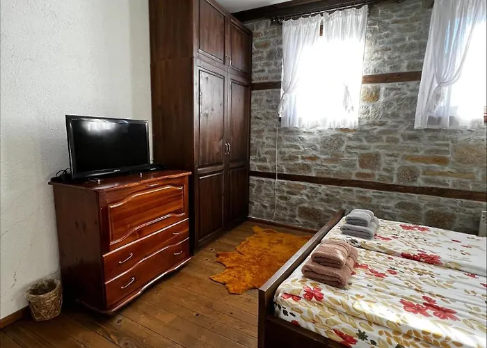 кондеви къщи Къща за гости *