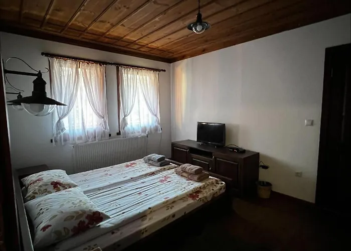 Къща за гости кондеви къщи *